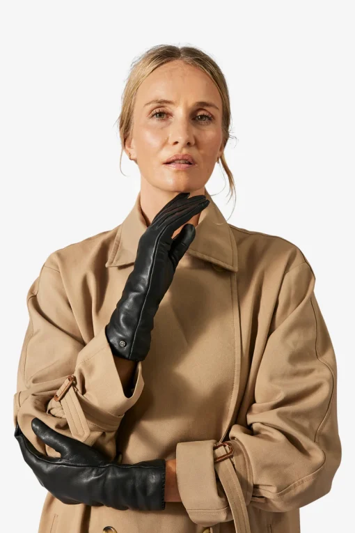 Adax glove Aura Black