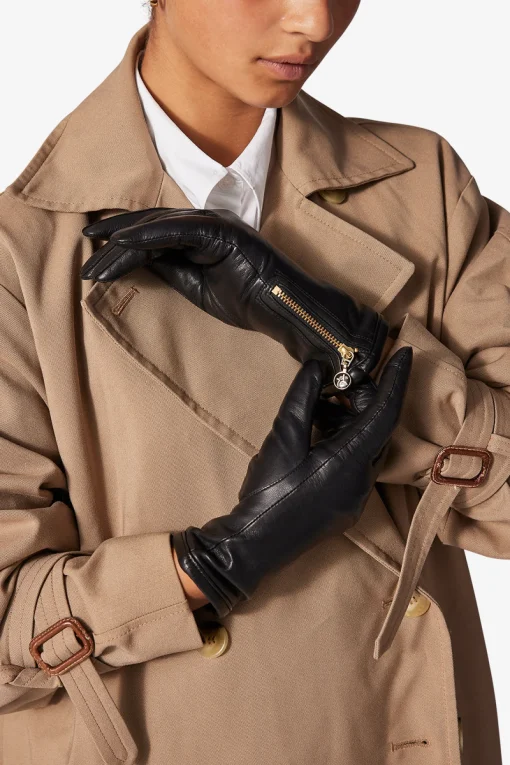 Adax glove Carin Black