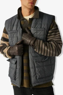Adax glove Silas Brown