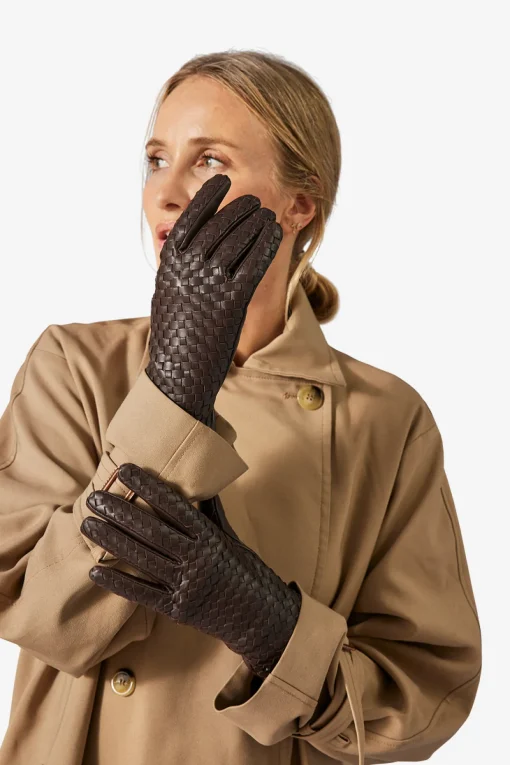 Adax glove Silke Dark brown