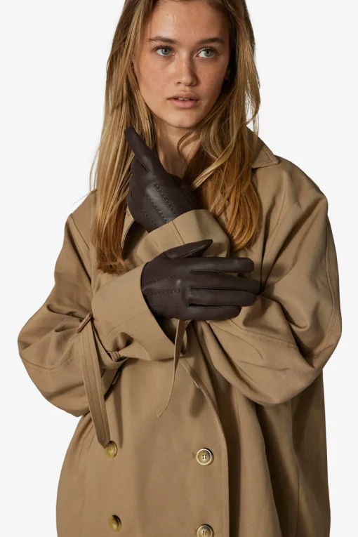 Adax glove Sisse Chocolate