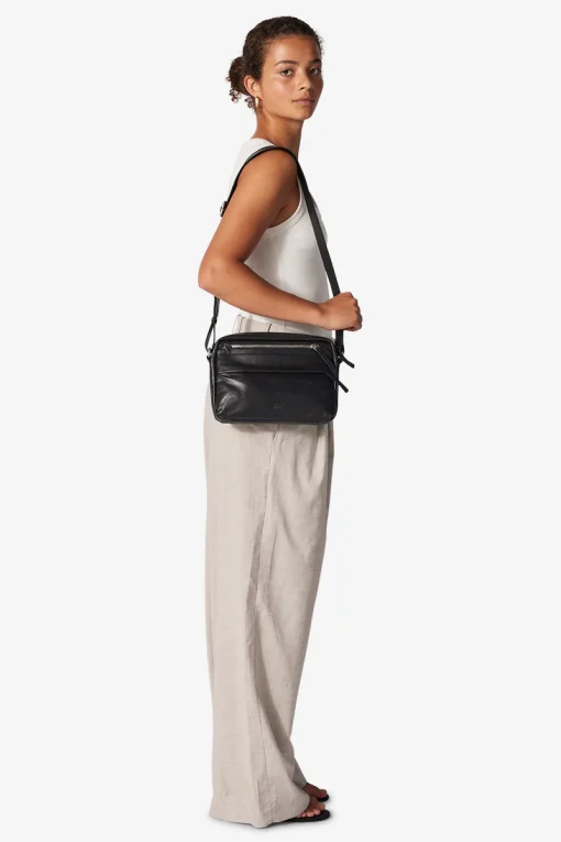 Amalfi shoulder bag Annelie Black