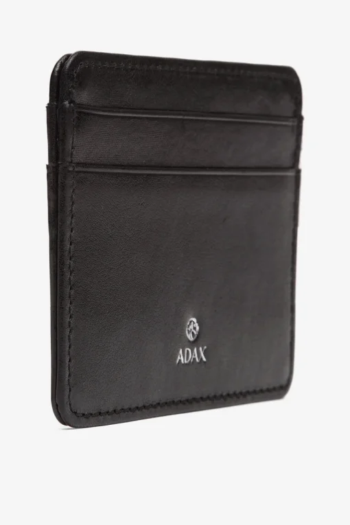 Chicago card holder Noel Black