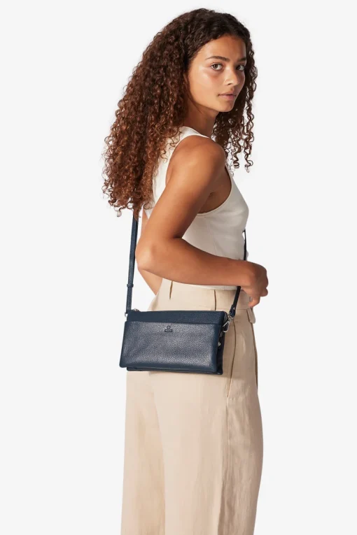 Cormorano combi clutch Silja Petrol