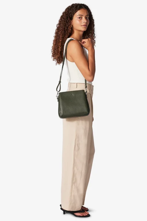 Cormorano shoulder bag Sia Leaf green