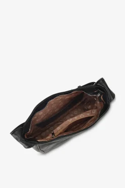 Hello I'mVegan Emma Black
