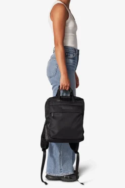 Novara backpack Max Black