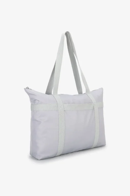 Novara sport shopper Elise Grey