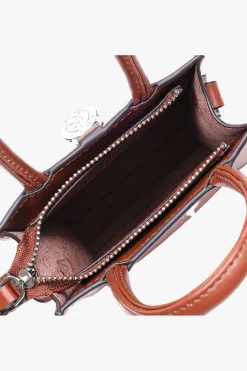 Ponza shopper Berit Brown