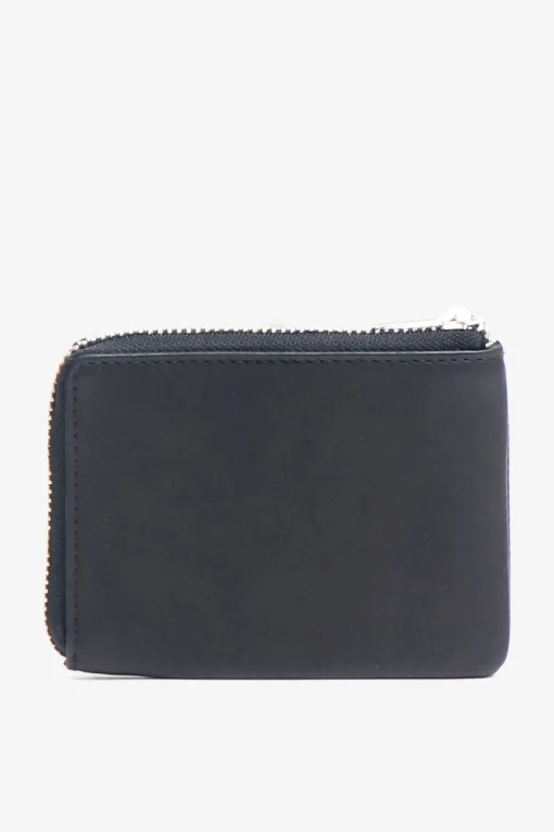 Venezia credit card holder Anja Black